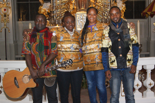 Besuch der Bana Ngayime 2017